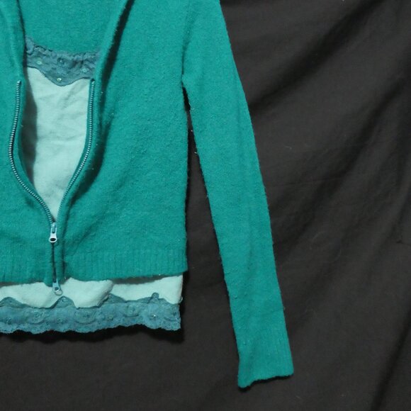 Unique Item | TAKEOUT | medium | Zip-Up Hooded Sweater - Lace Cami - Combo - Picture 5 of 15